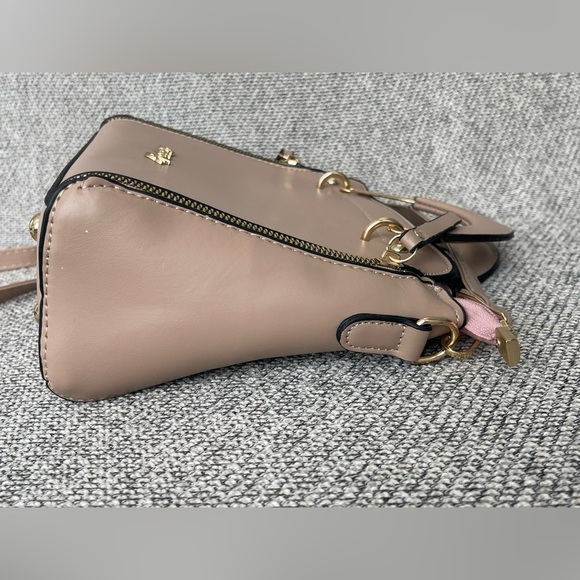 Chic Pink and Gold Satchel with Structured Design - Picture 7 of 16